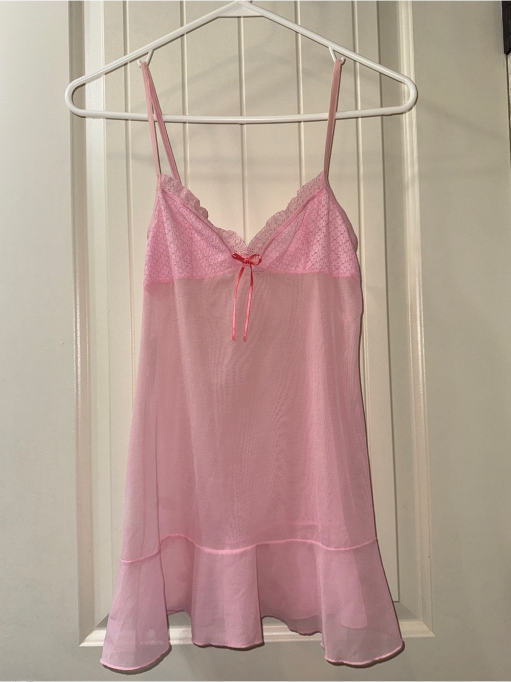 Victoria’s Secret Sheer Pink Lace-Trim Chemise Nightdress Size Small